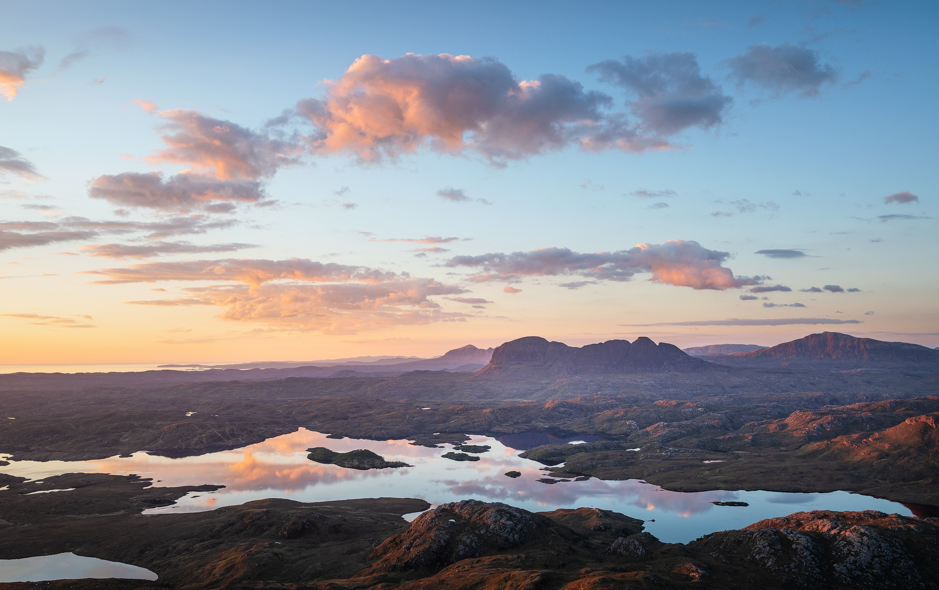 Sunset over Suilven, Assynt - Annette Forsyth Photography